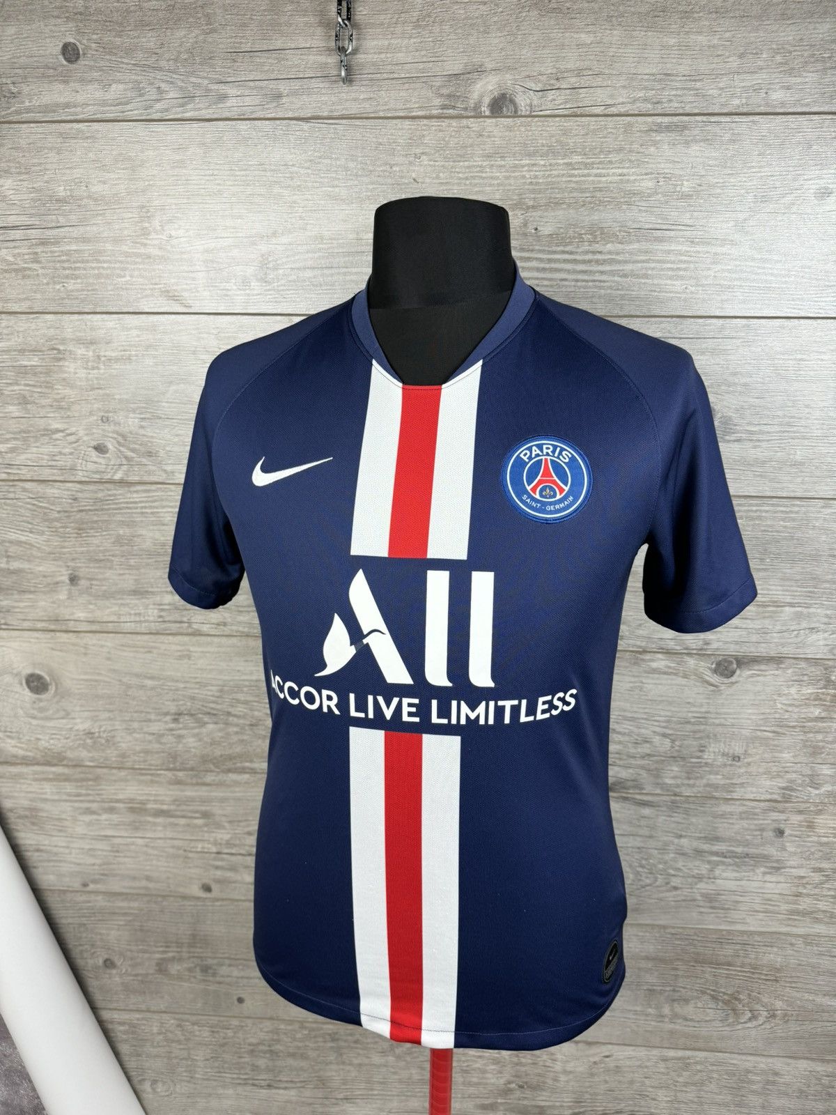 NIKE PSG PARIS SOCCER JERSEY Y2K DRILL STYLE SIZE M