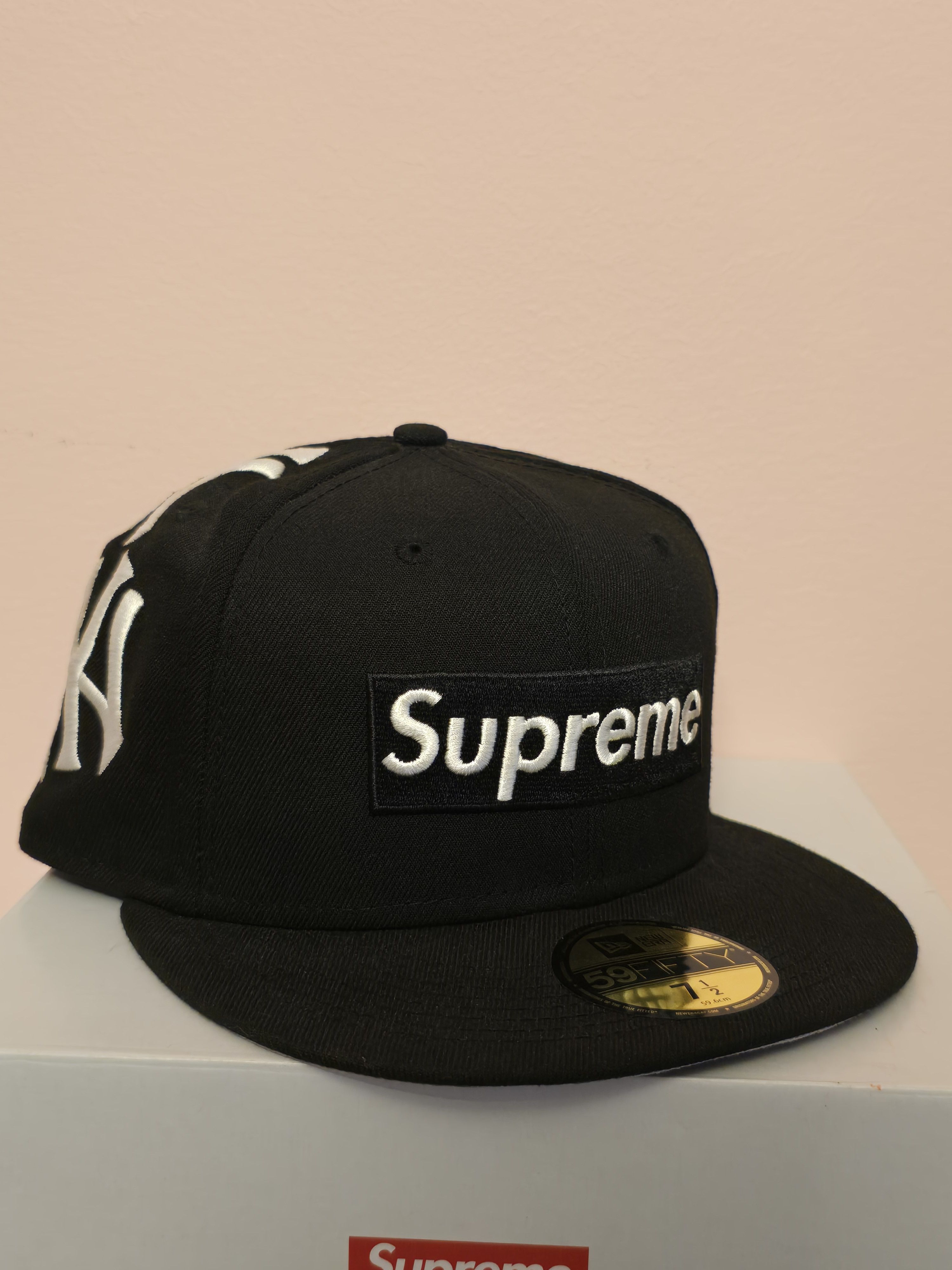 Supreme Yankees New Era | Grailed