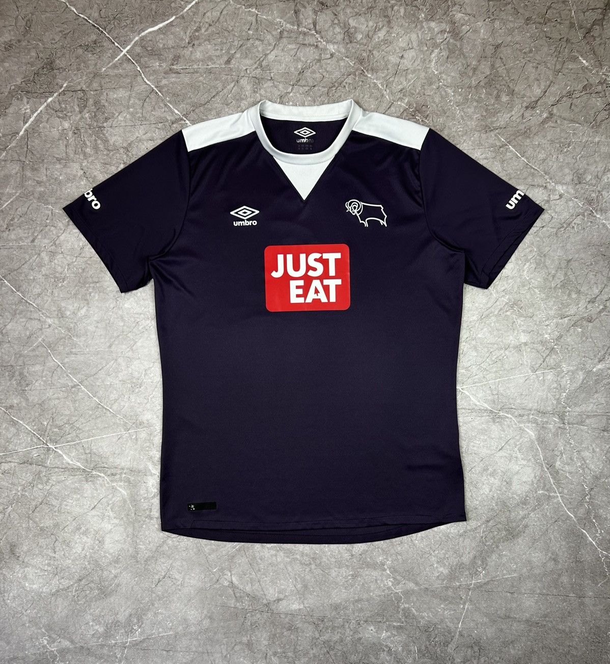 Umbro Derby county England soccer 2014 205 home shirt jersey Umbro Size US XL / EU 56 / 4 - 1 Thumbnail
