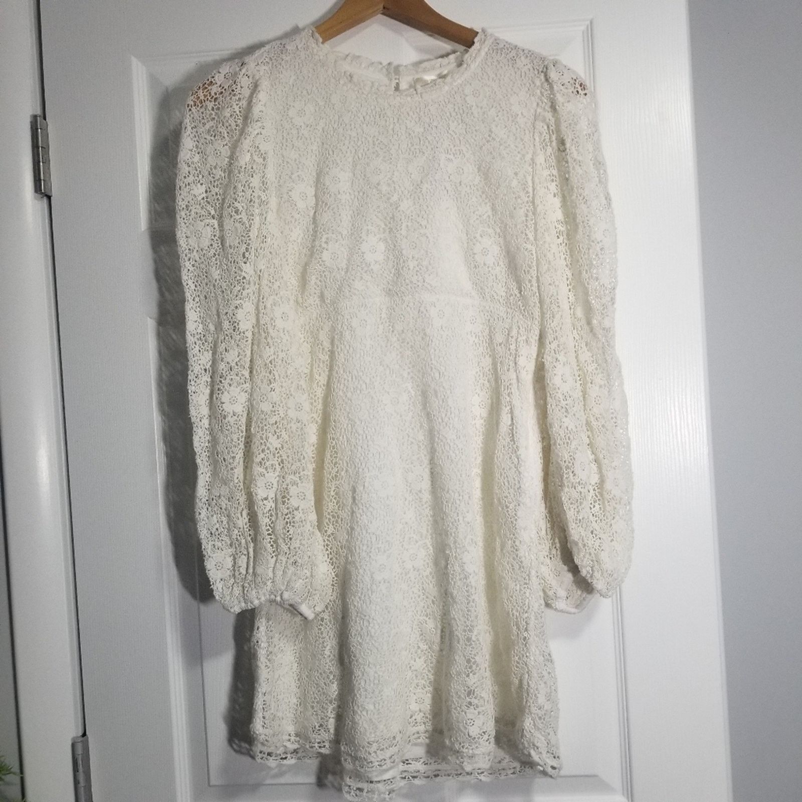 LoveShackFancy NWT LoveShackFancy Leira Lace Blouson-sleeve Mini Dress Size M / US 6-8 / IT 42-44 - 4 Thumbnail