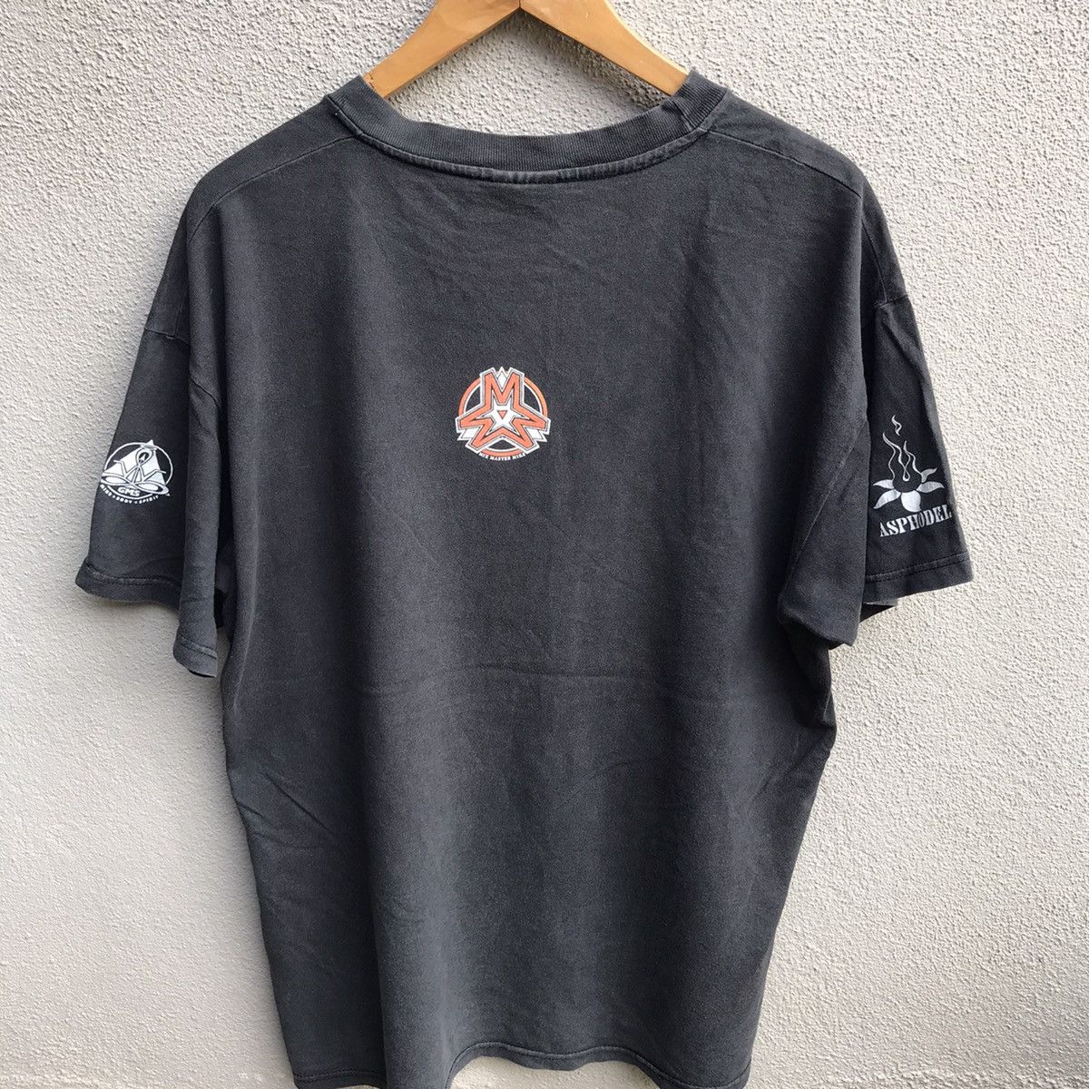 Band Tees Vintage 90s BEASTIE BOYS mix master mike dj rap tee Size US L / EU 52-54 / 3 - 3 Thumbnail