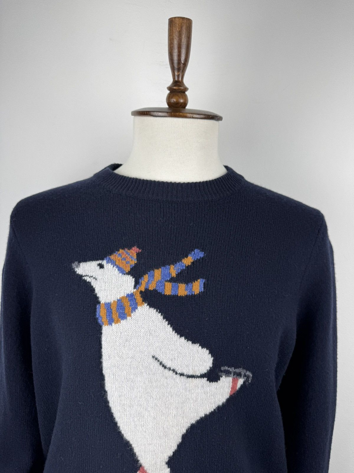 Designer Men’s John Lewis Wool Sweater Crew Neck Jumper size L Size US L / EU 52-54 / 3 - 2 Thumbnail