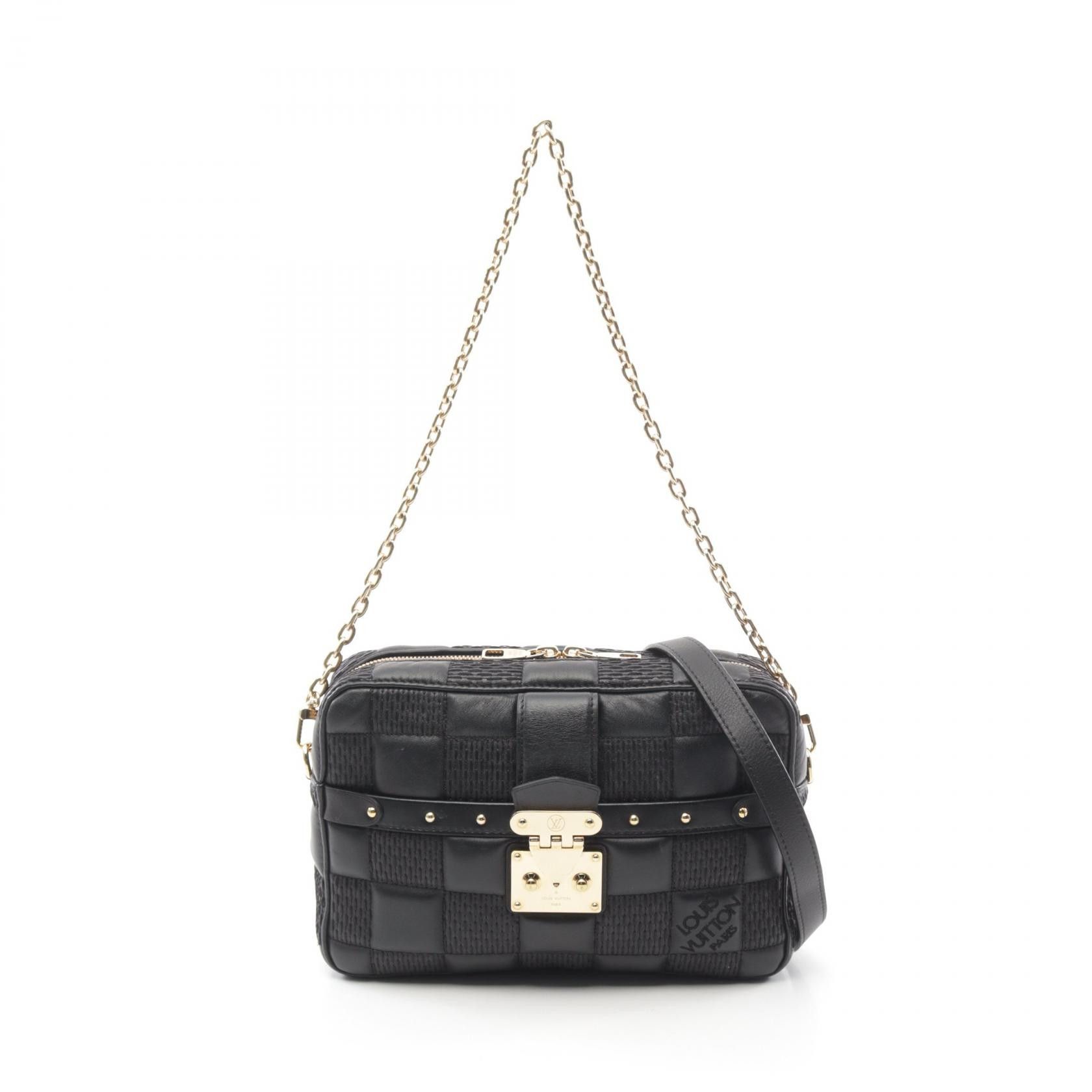 Louis Vuitton Louis Vuitton Pochette Trocadero Leather Shoulder Bag Leather Shoulder Bag M59046 in Black, Women's