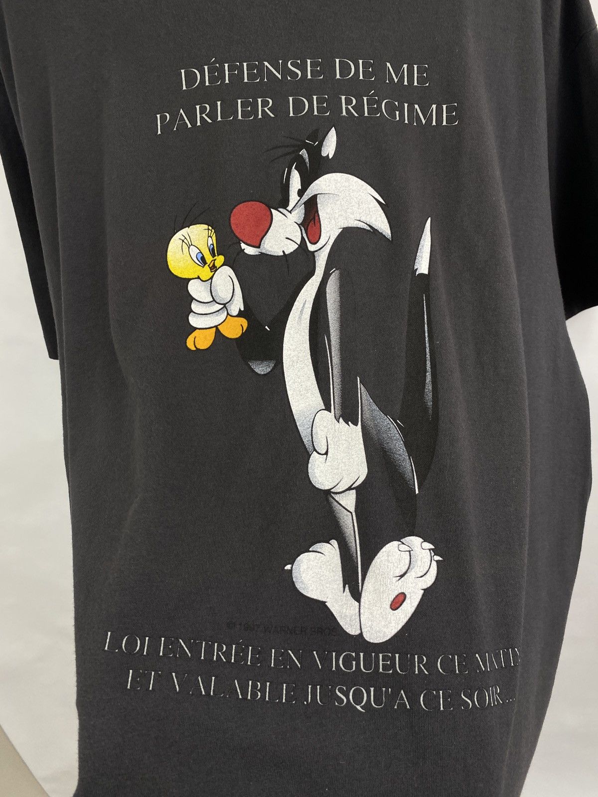 Hanes 🇺🇸 Vintage 1997 Tweety and Sylvester Movie World T-Shirt Rare Size US XL / EU 56 / 4 - 4 Thumbnail