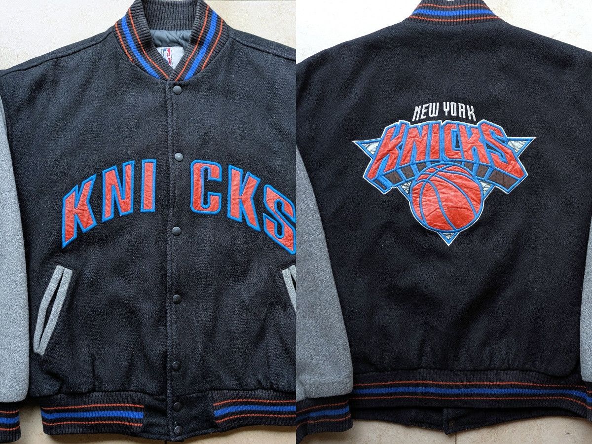 NBA New York Knicks 90s Wool LEATHER bomber Varsity NBA vintage Size US L / EU 52-54 / 3 - 1 Thumbnail