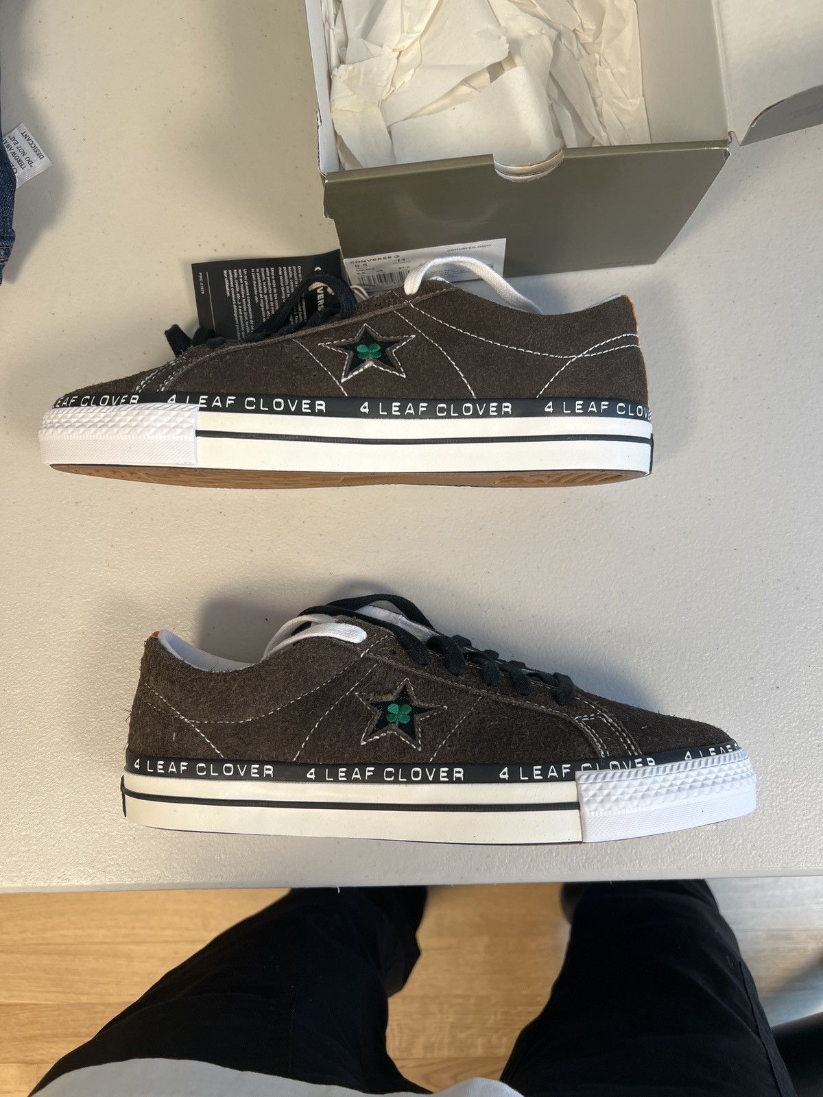 Converse 4 leaf clover converse one star Patta Size US 9.5 / EU 42-43 - 7 Thumbnail