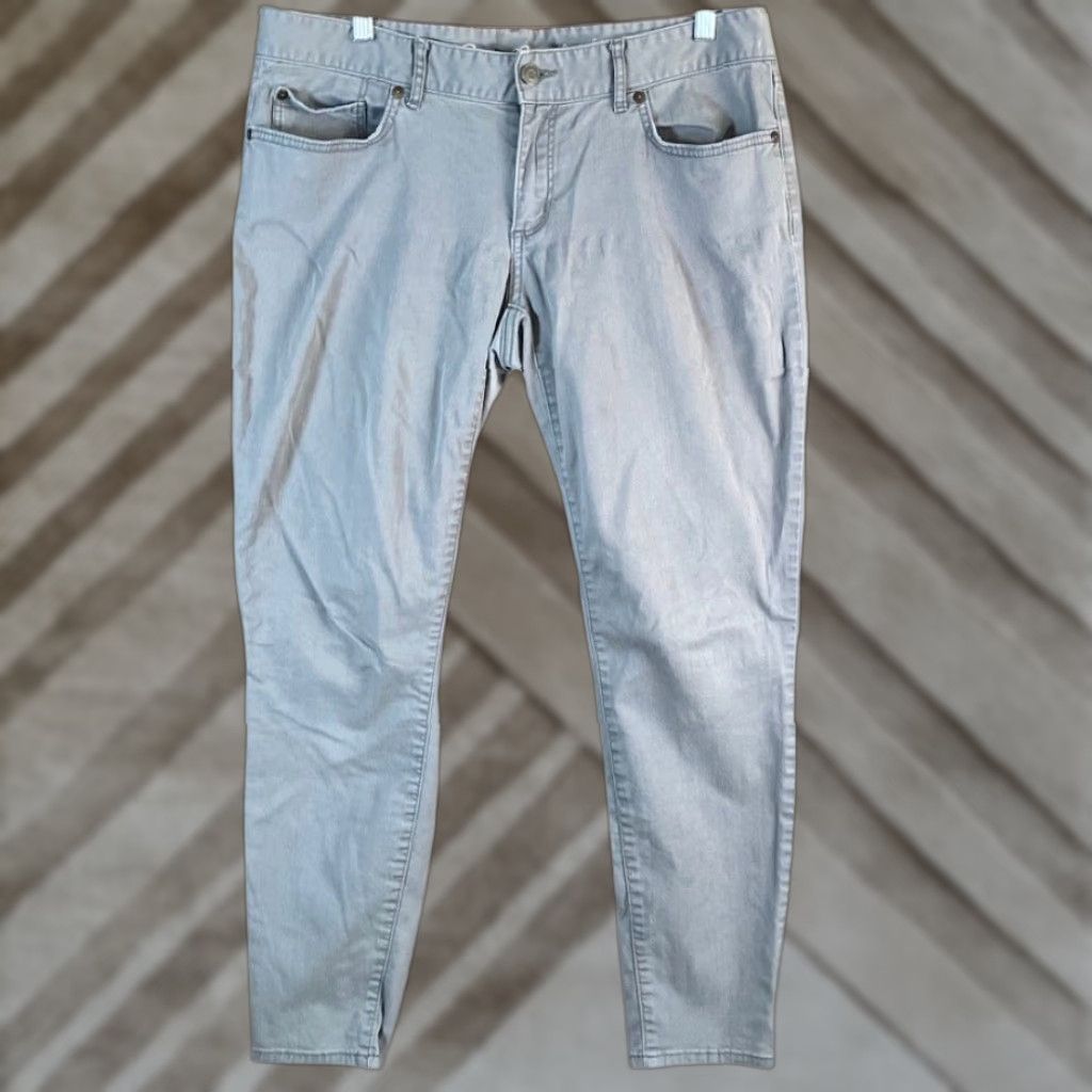 Eddie Bauer Eddie Bauer Womens Jeans Gray Slightly Curvy Skinny Mid Rise Stretch 12 Jeans Size 24" / US 00 / IT 34 - 1 Thumbnail