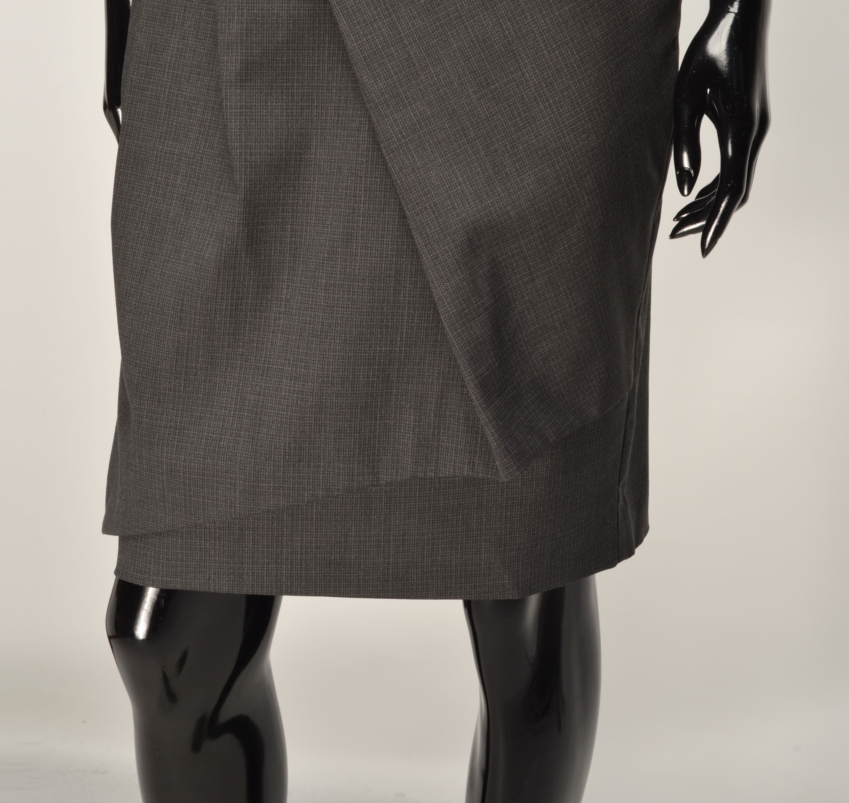 Weekend Max Mara Max Mara Grey Wool Blend Draped Pencil Skirt Size 28" / US 6 / IT 42 - 3 Thumbnail