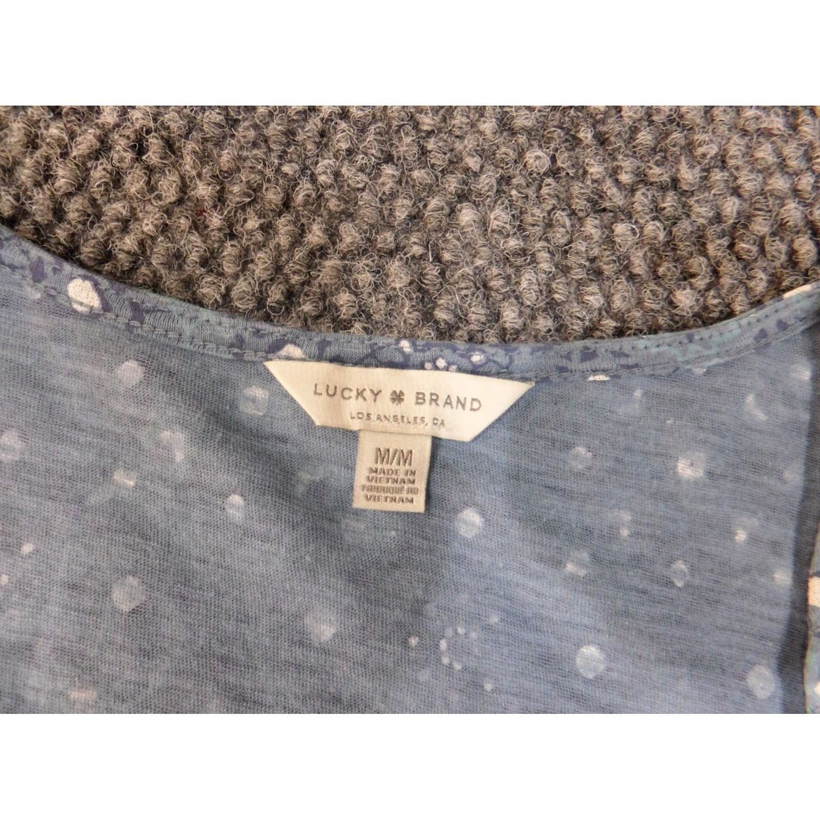 Lucky Brand Lucky Brand Blouse Shirt Womens M Blue Geometric Knit Cotton Polyester V-Neck Pullover Casual Short/Long Sleeve Size M / US 6-8 / IT 42-44 - 4 Thumbnail