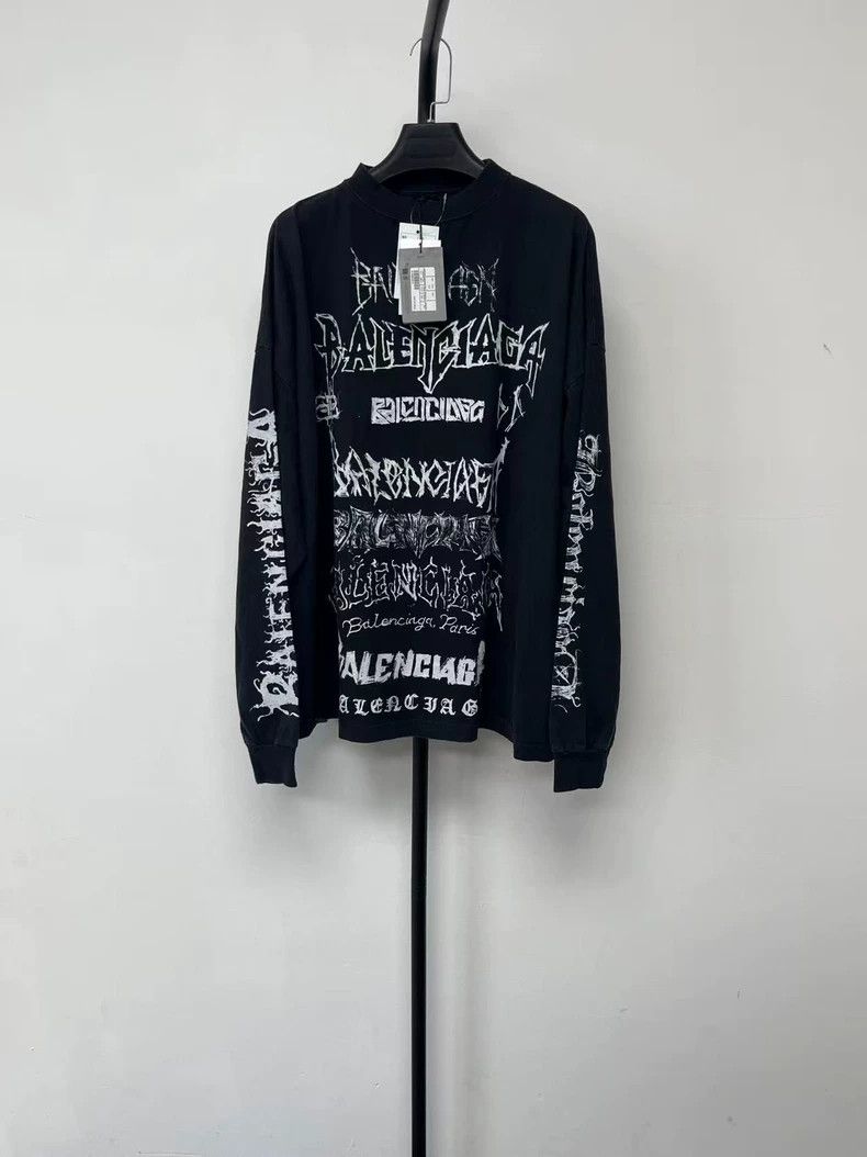 Balenciaga Balenciaga SS24 New Year Graphic Longsleeve T-shirt - dmc Size US S / EU 44-46 / 1 - 1 Thumbnail