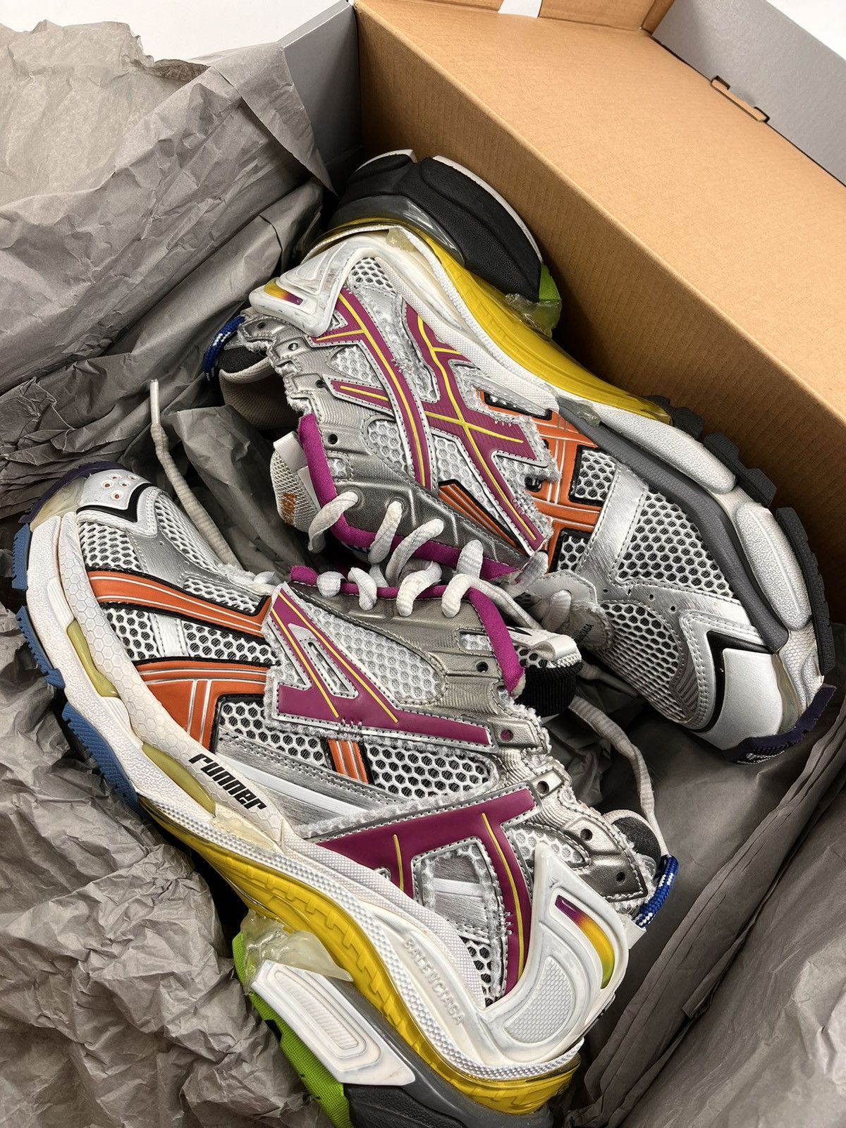 Balenciaga RUNNER MESH MULTICOLOUR SNEAKERS Size US 9 / EU 42 - 10 Thumbnail