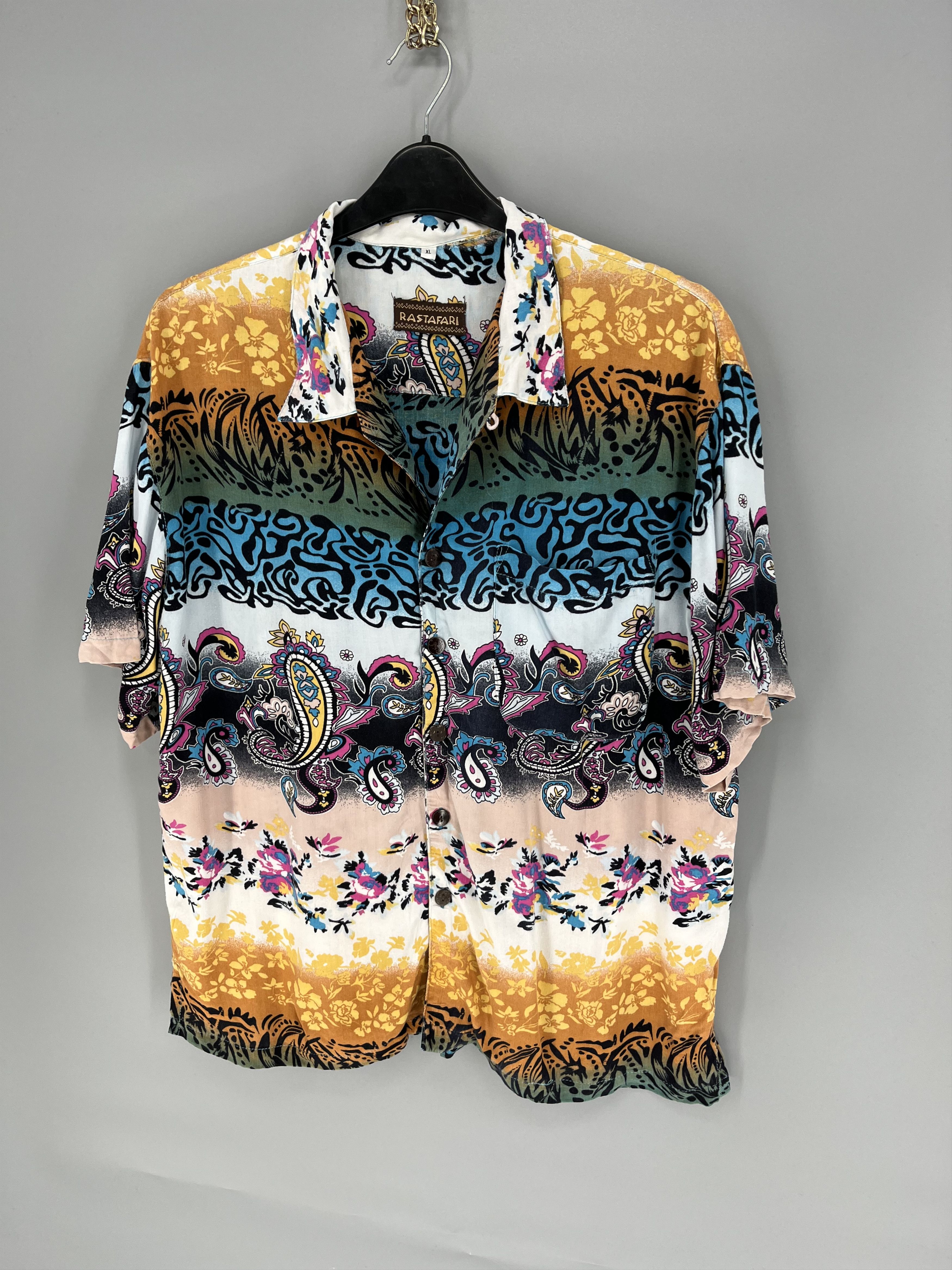 Vintage Vintage Y2K STREETWEAR Art Streetwear Hawaiian Travis Scott Size US XL / EU 56 / 4 - 3 Thumbnail