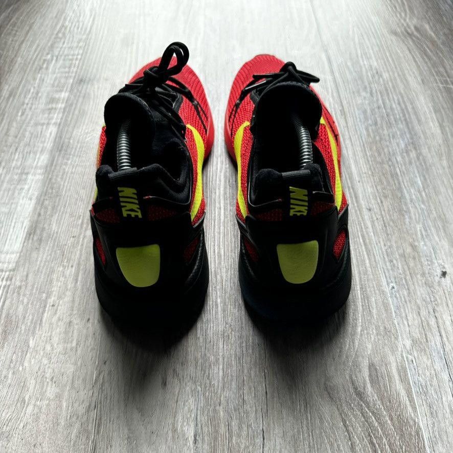 Nike NIKE • Duel Racer "2017 Bright Crimson" (11M) Size US 11 / EU 44 - 11 Thumbnail