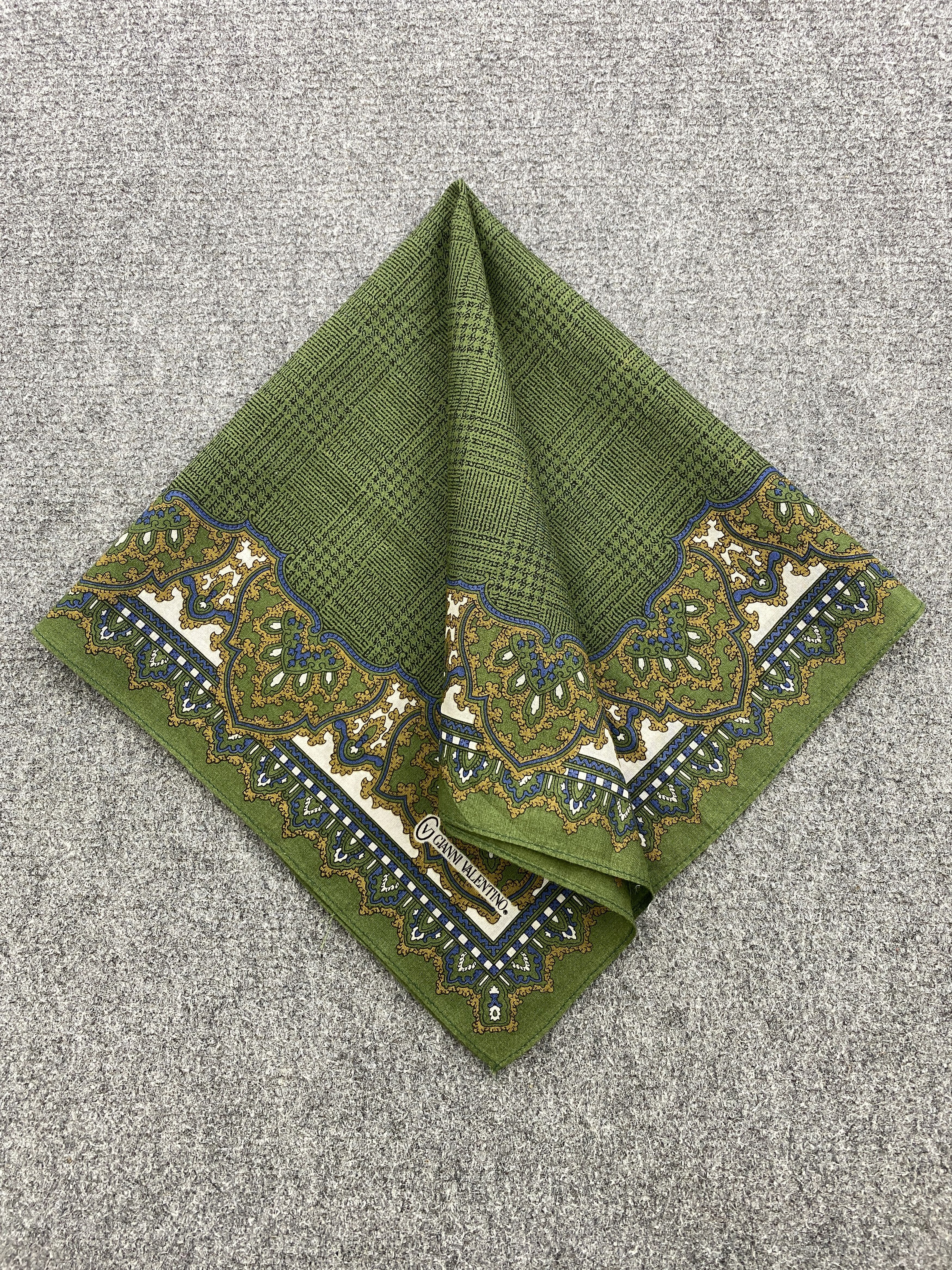 Gianni Valentino Vintage Gianni Valentino Handkerchief / Neckerchief HKC0781 Size ONE SIZE - 3 Thumbnail