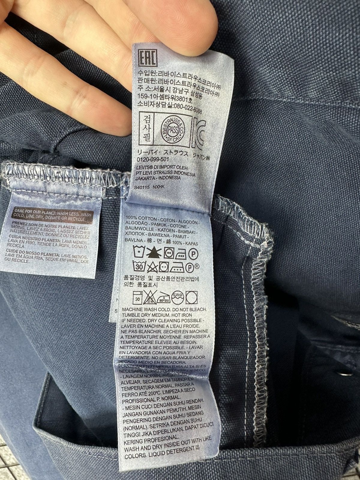 Levi's × Levi's Vintage Clothing × Vintage Levis Vintage Faded Denim Jacket Size XL Size US XL / EU 56 / 4 - 11 Thumbnail