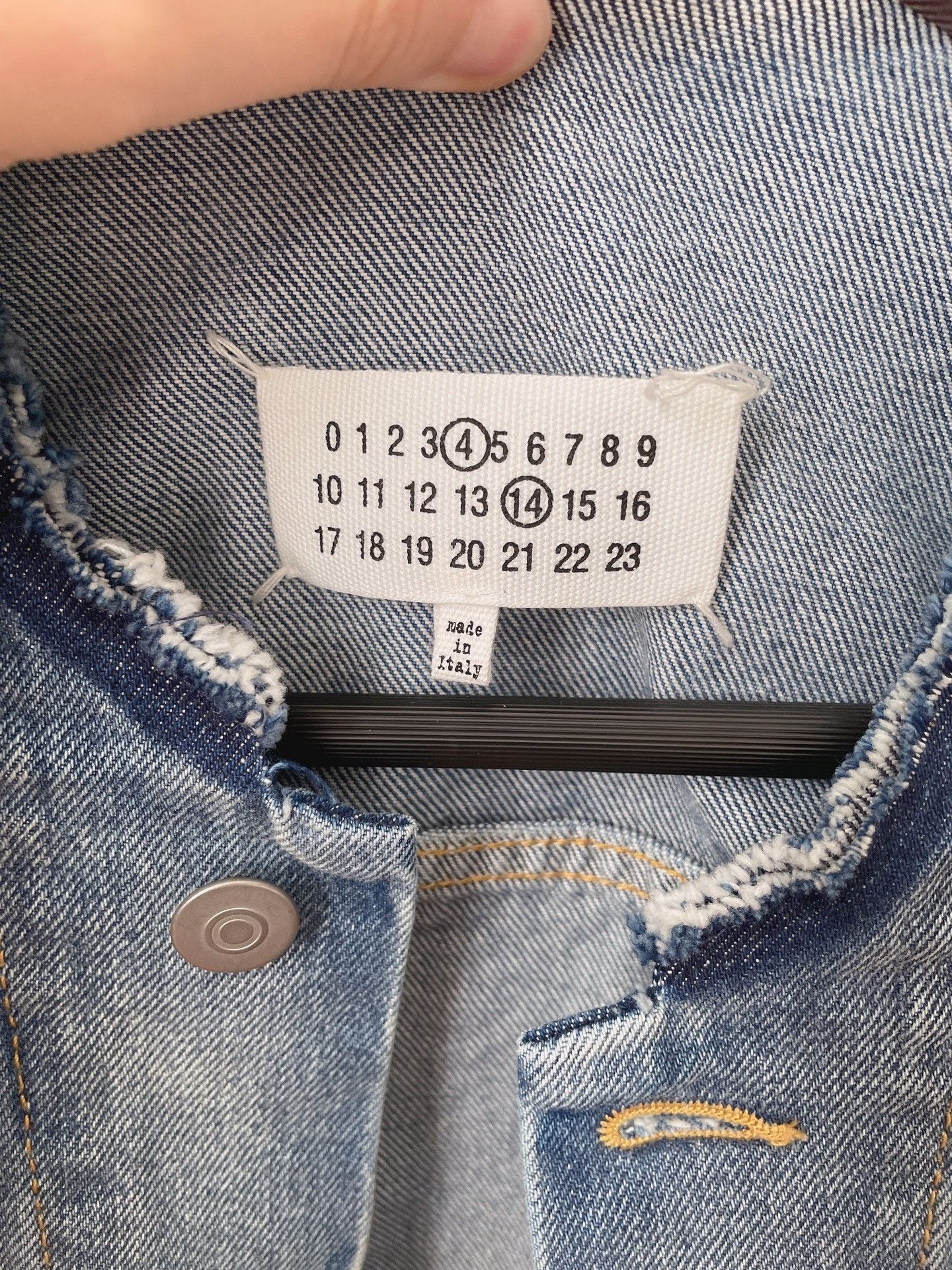 Maison Margiela Maison Margiela Collarless washed denim jacket 2501-Nextarr Size XS / US 0-2 / IT 36-38 - 2 Thumbnail