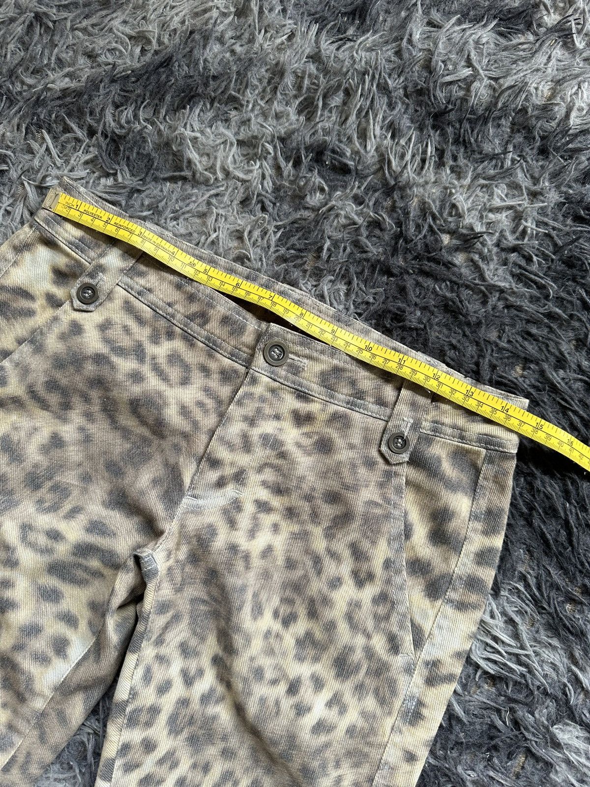 5351 POUR LES HOMMES 00's Abahouse Devinette leopard overprinted pant Size US 29 - 16 Thumbnail