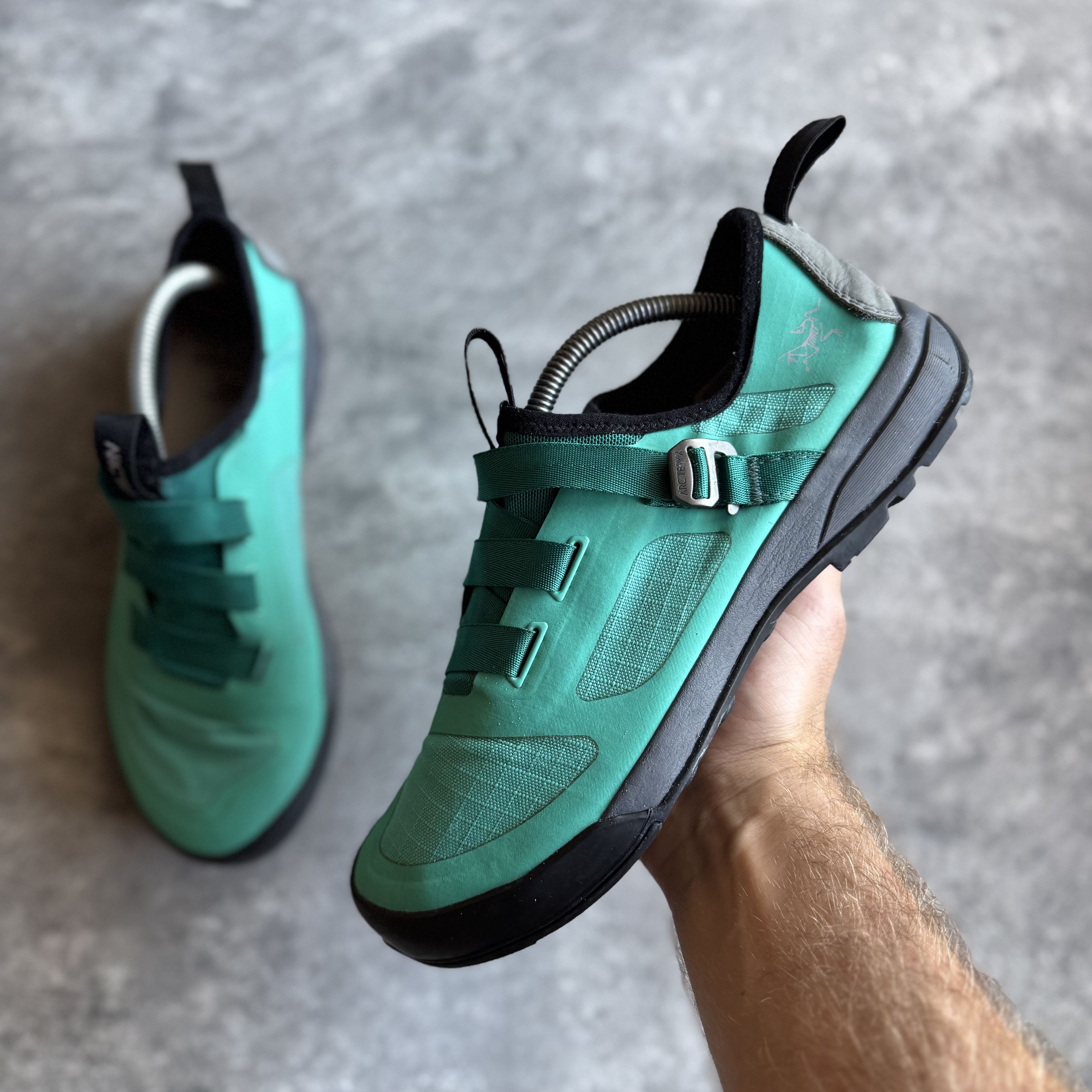 Arc'teryx Arc’teryx Arakys Approach Shoes Size US 7 / EU 40 - 1 Thumbnail