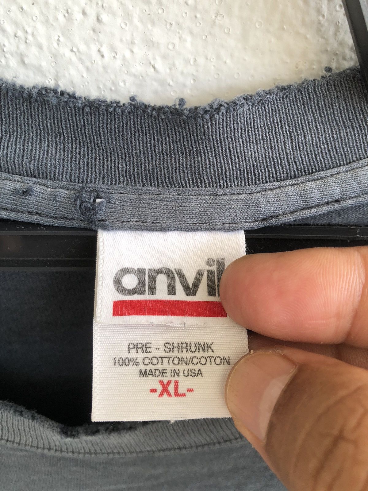 Vintage Vintage 📍Thrashed Sunfaded anvil Plain Tee Size US XL / EU 56 / 4 - 9 Thumbnail