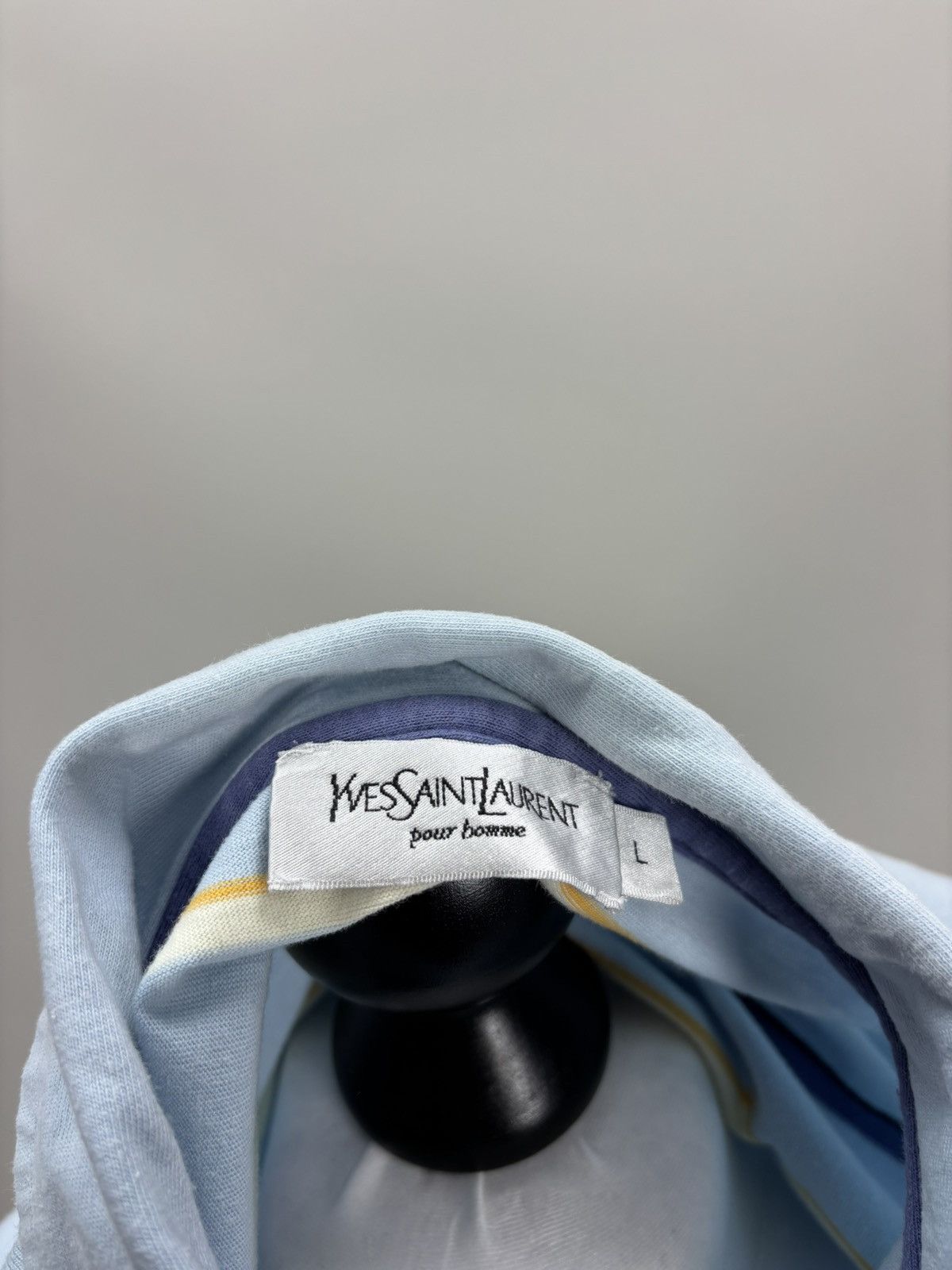 Yves Saint Laurent Mens t shirt Yves Saint Laurent Size L Color Multicolor Size US L / EU 52-54 / 3 - 11 Thumbnail