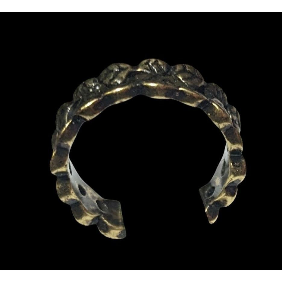 Other Elven Leaf Fantasy Gold Tone Costume Ring Size 6 Size ONE SIZE - 8 Thumbnail