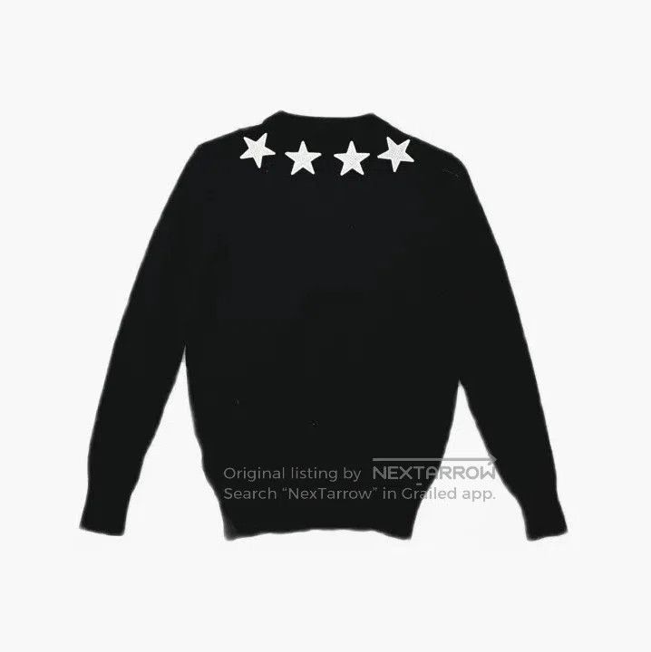 Givenchy Givenchy Men's Star Embroidery Knit Sweater. Size US S / EU 44-46 / 1 - 3 Thumbnail