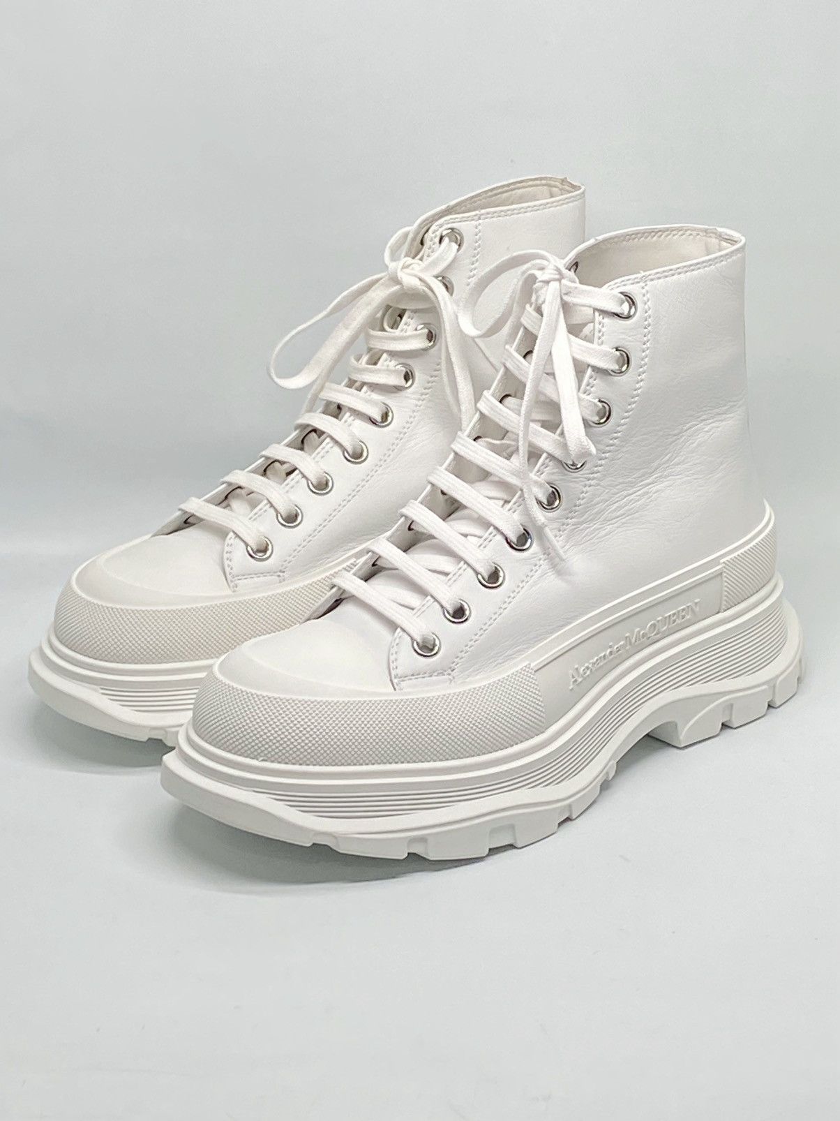 Alexander McQueen Alexander McQueen Tread Slick Leather Boot size 40 Size US 10 / IT 40 - 4 Thumbnail