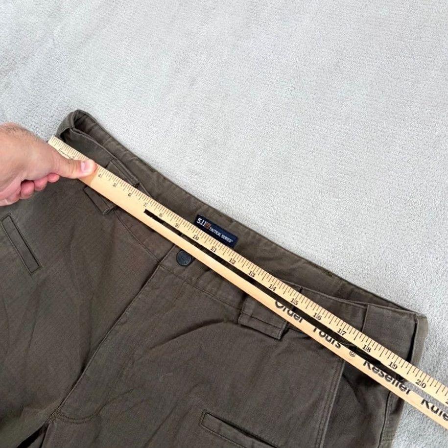 Vintage 5.11 Tactical Stryke Cargo Pants Men 38x30 Green Regular Fit Ripstop Canvas Cotton Polyester Zip Button Snap Cargo Pockets Moisture Wicking Size US 38 / EU 54 - 5 Thumbnail