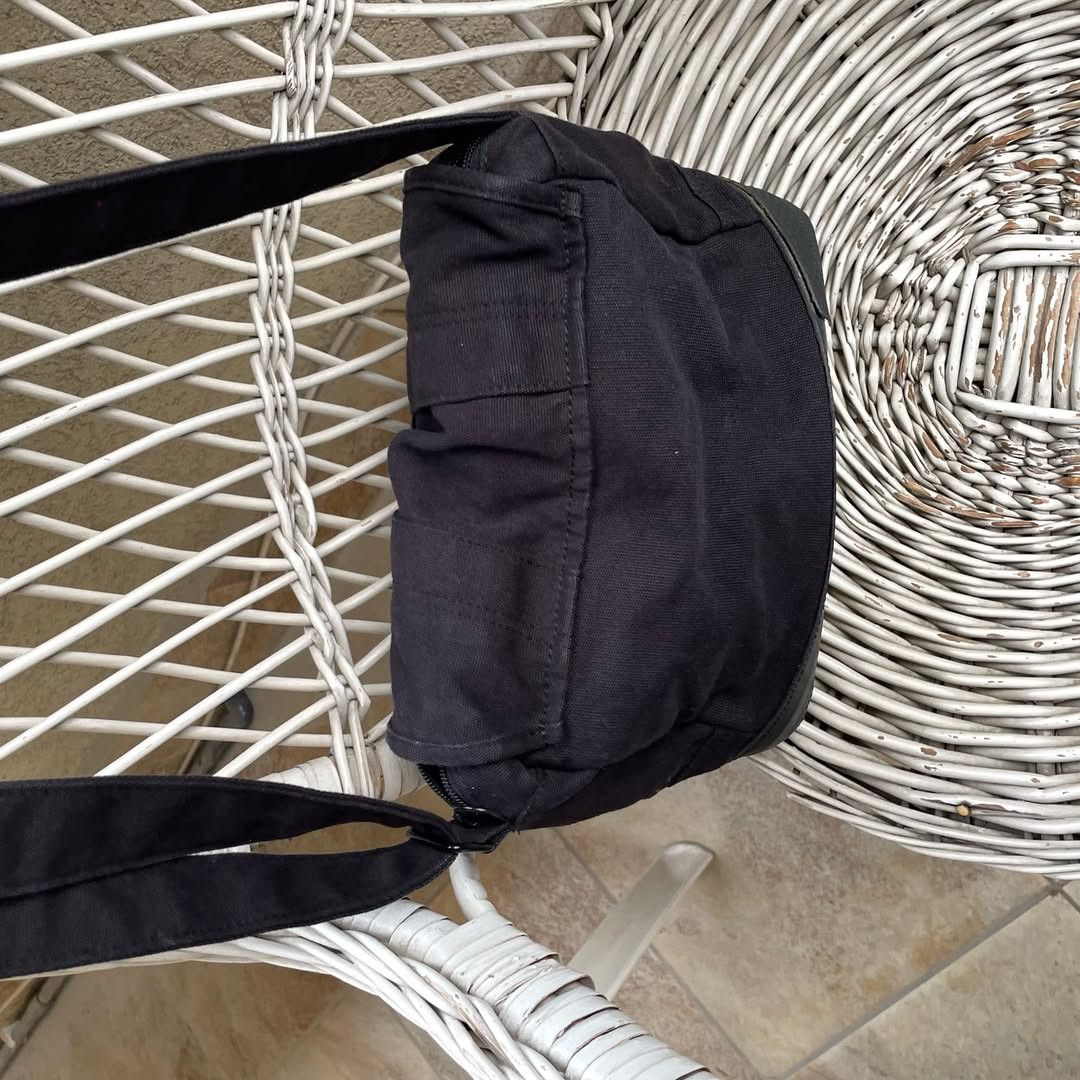 Converse Archive Bag 2000s Sneaker Sole Messenger Converse All Star Size ONE SIZE - 6 Thumbnail