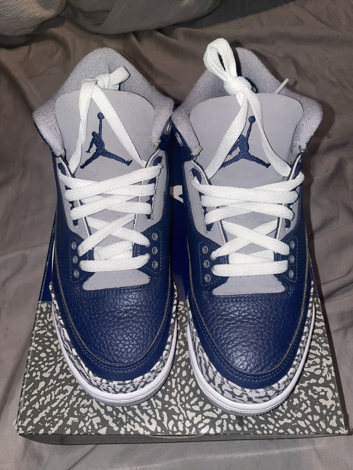 Jordan Brand × Nike Jordan 3 Georgetown Size US 7 / EU 40 - 3 Thumbnail