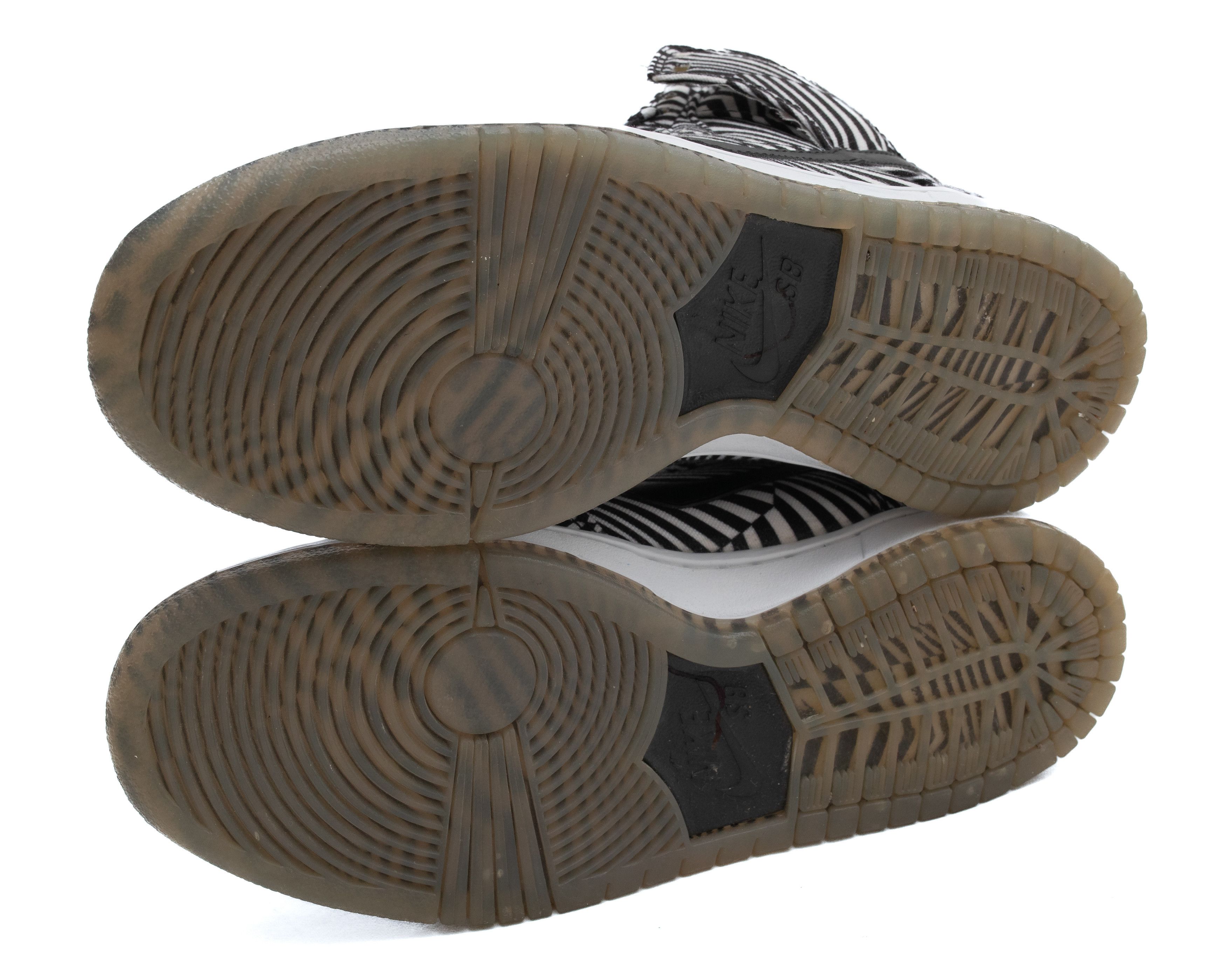 Nike NIKE SB Dunk High Premium 2014 ‘Concept Car’ Size US 5 / EU 37 - 7 Thumbnail