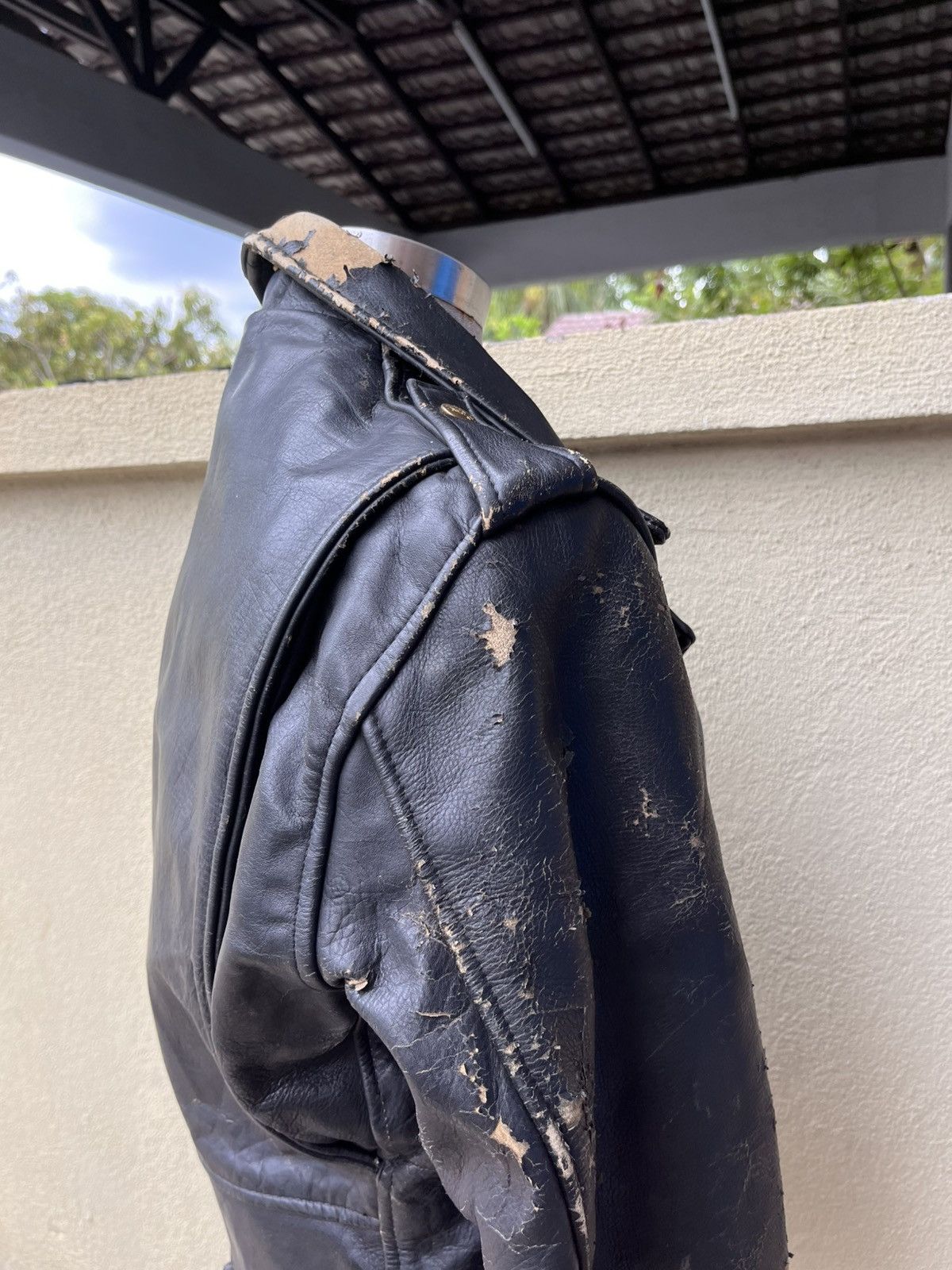 Vintage Vintage branded garments leather jacket Size US M / EU 48-50 / 2 - 11 Thumbnail