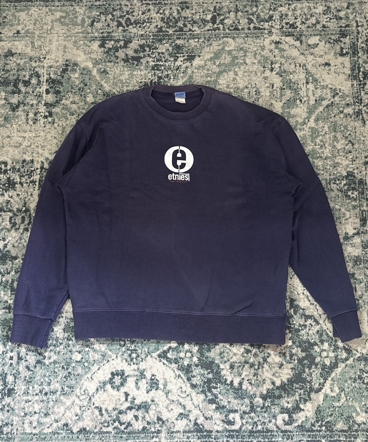 Etnies Vintage 1990 Etnies Skateboard Logo Sweatshirt Size US M / EU 48-50 / 2 - 2 Thumbnail