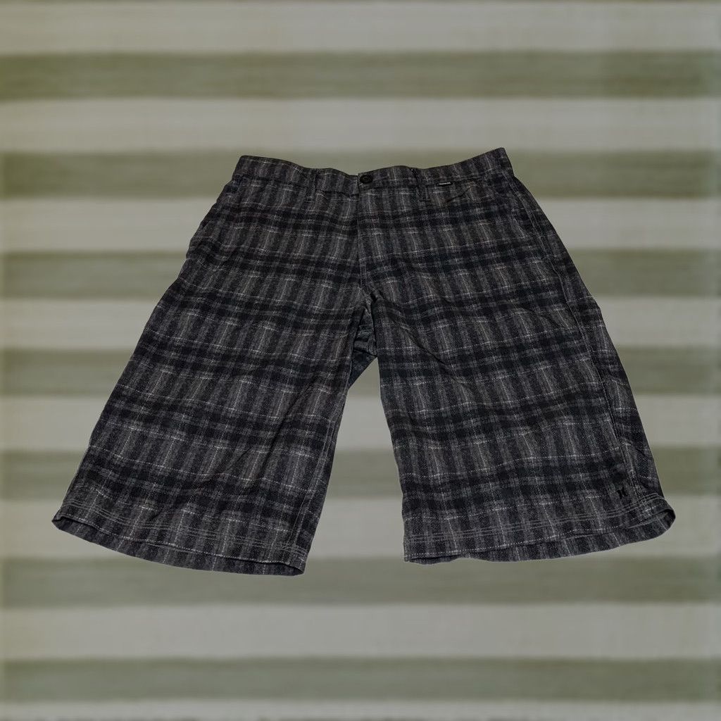 Hurley Hurley Phantom Board Shorts Hybrid Chino Men 29 Gray Plaid Inseam 11in Casual Regular Pockets Moisture Wicking Quick Dry Size US 29 - 1 Thumbnail
