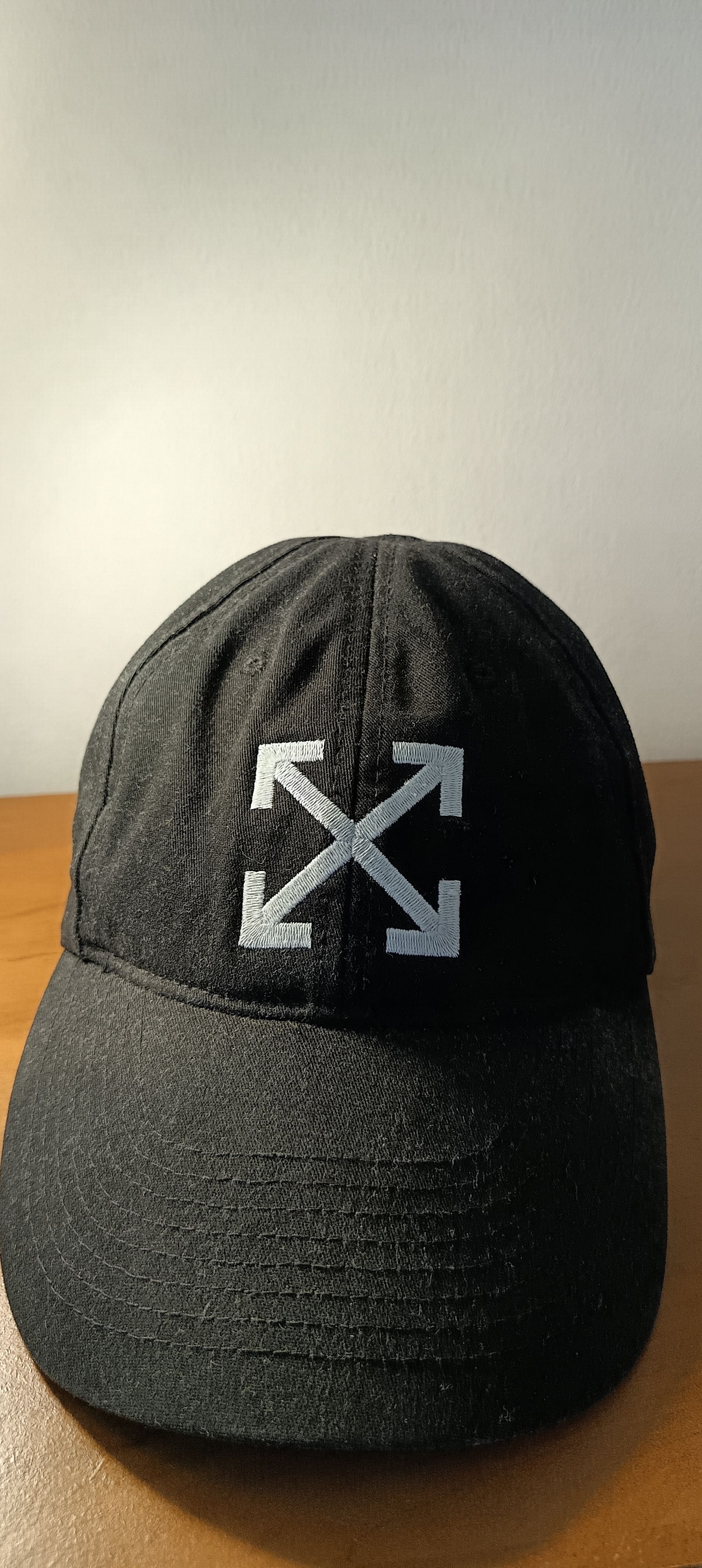 Off-White Off White Permanent Arrow Baseball Cap Black Size ONE SIZE - 2 Thumbnail