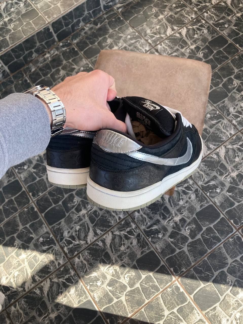 Nike SB Nike SB Dunk Low Premium Takashi 2 Size US 12 / EU 45 - 4 Thumbnail
