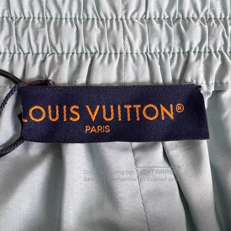 Louis Vuitton Louis Vuitton size xl Flocked panel embroidered dove of pea Size US 30 / EU 46 - 3 Thumbnail