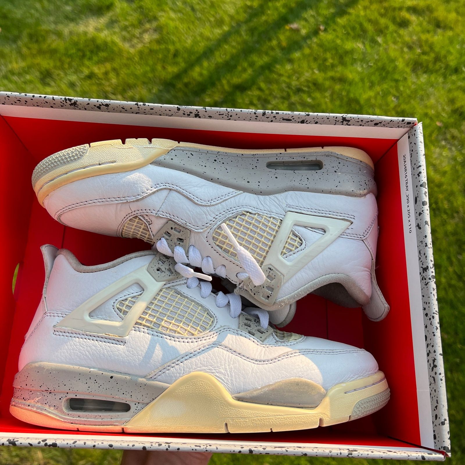 Jordan Brand × Nike Nike Air Jordan 4 Retro GS White Oreo Men's Shoes - Size 5 Size US 5 / EU 37 - 9 Thumbnail