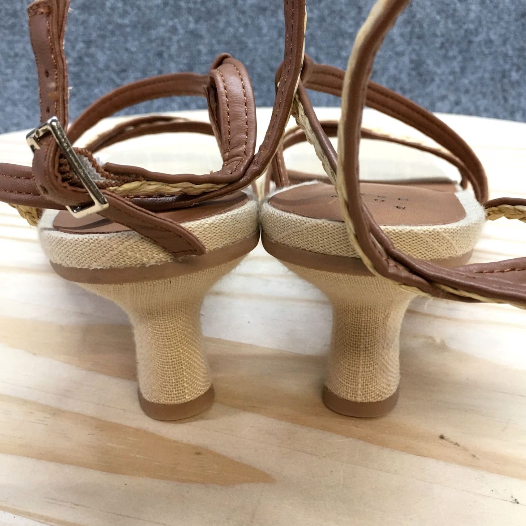 Vintage A New Day Sandals Womens 9.5 Strappy Beige Faux Leather Casual Heels Braided Size US 10 / IT 40 - 7 Thumbnail