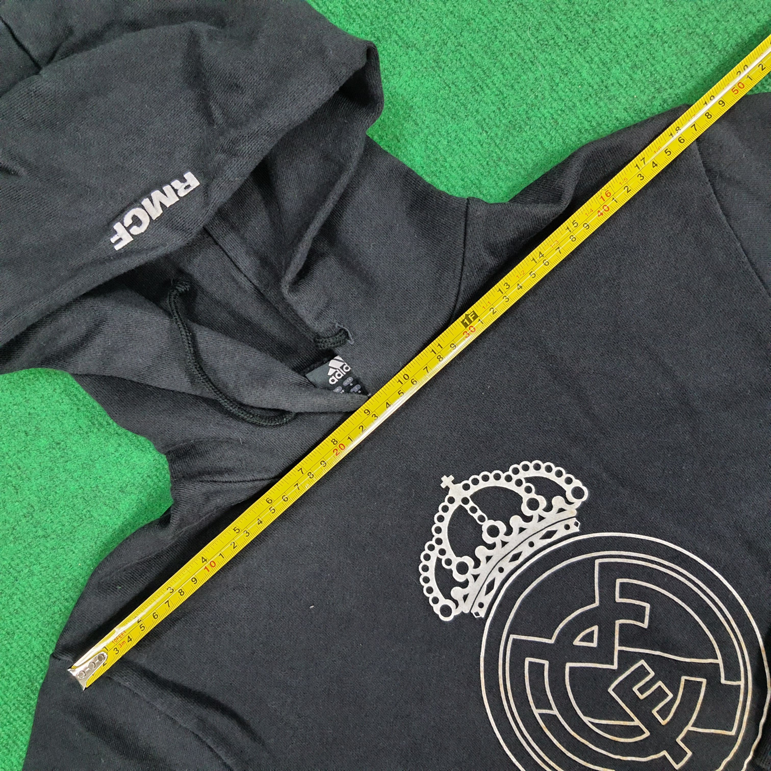 Adidas × Vintage Vintage Adidas Real Madrid Center Logo Hoodie Size US S / EU 44-46 / 1 - 12 Thumbnail