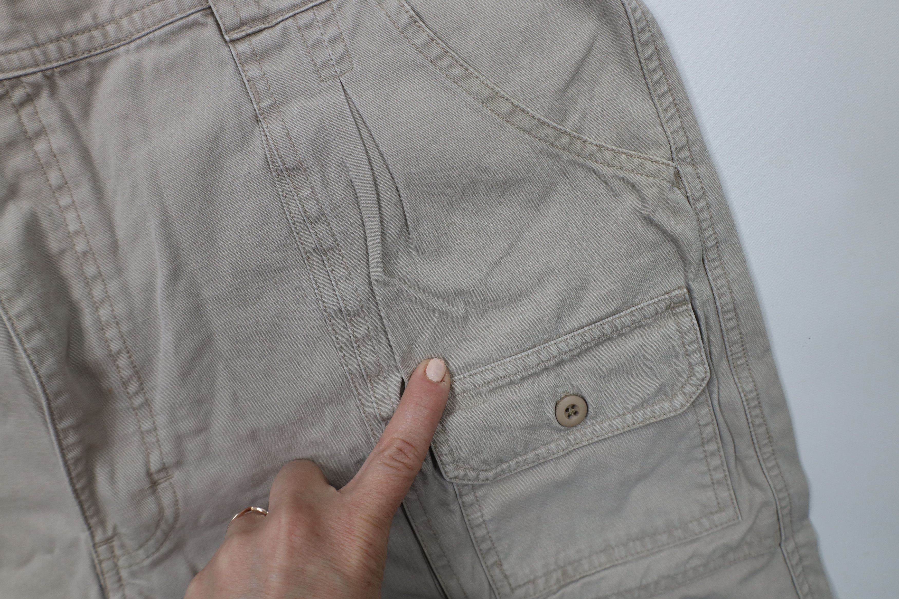 Cabelas × Vintage Vintage Cabelas Mens Above 7 Pocket Trail Cargo Shorts Beige Size US 38 / EU 54 - 7 Thumbnail