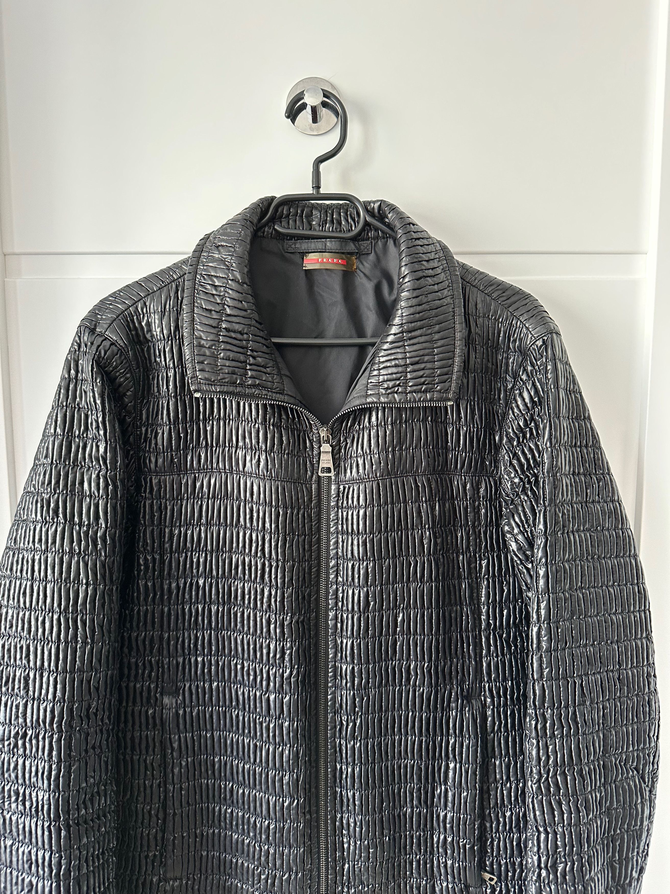 Prada PRADA black texture red tab padded ribbed nylon linea rossa Size US M / EU 48-50 / 2 - 3 Thumbnail