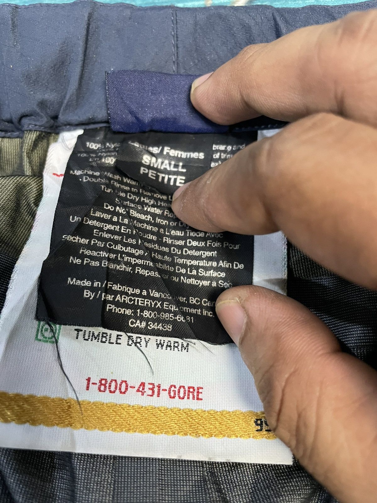 Arc'teryx Arcteryx Gore Tex Pants Pro Shell Size 28 Size 28" / US 6 / IT 42 - 7 Thumbnail