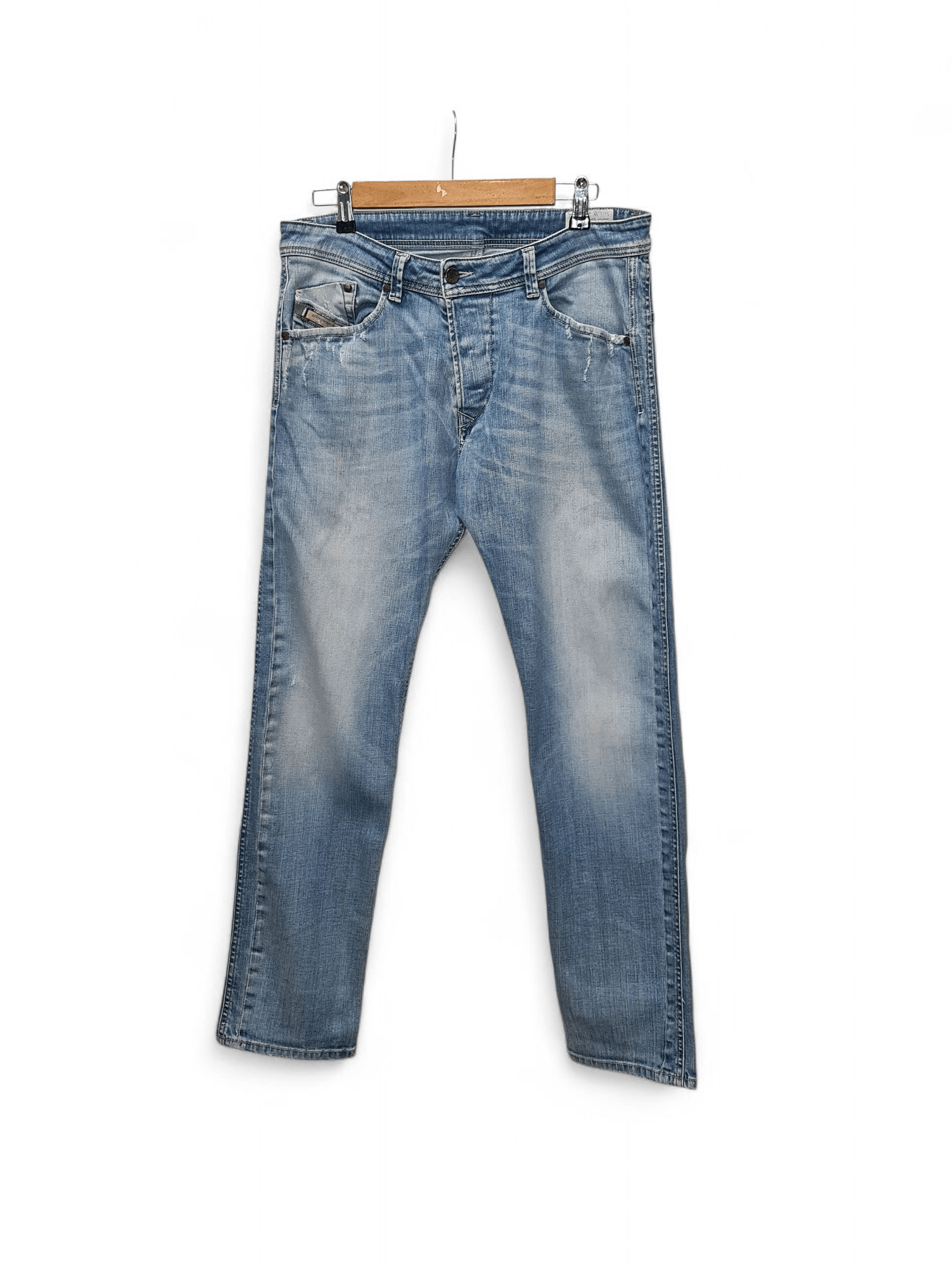 Diesel Vintage Diesel Darron Regular Slim Tapered Denim Jeans Size US 34 / EU 50 - 1 Thumbnail