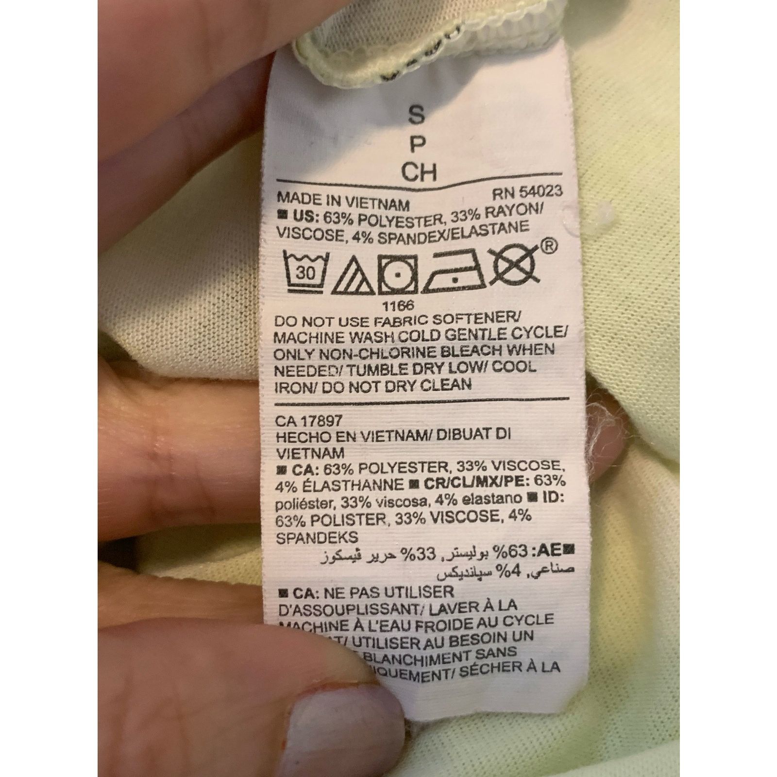 Old Navy Old Navy active tied dye yellow muscle top size Medium Size M / US 6-8 / IT 42-44 - 4 Thumbnail