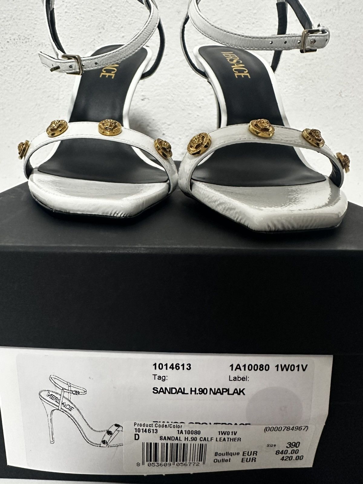 Versace Versace White Studded Sandals Size US 9 / IT 39 - 9 Thumbnail