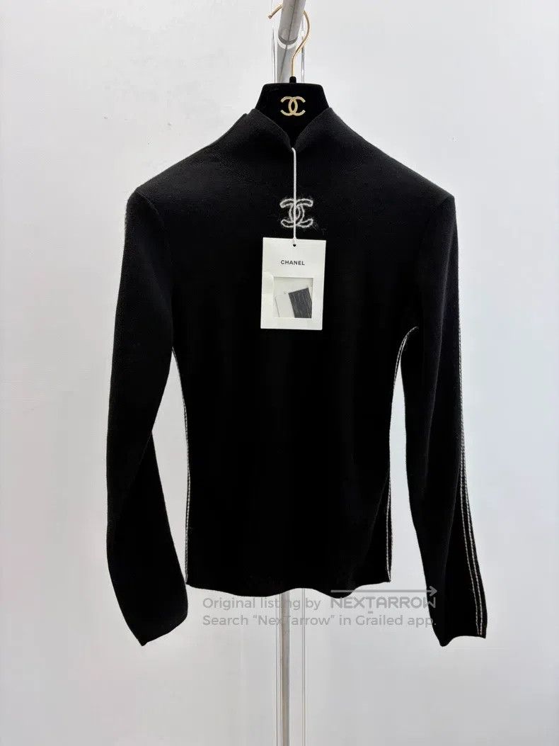 Chanel Chanel Ski series black undershirt Size XS / US 0-2 / IT 36-38 - 1 Thumbnail