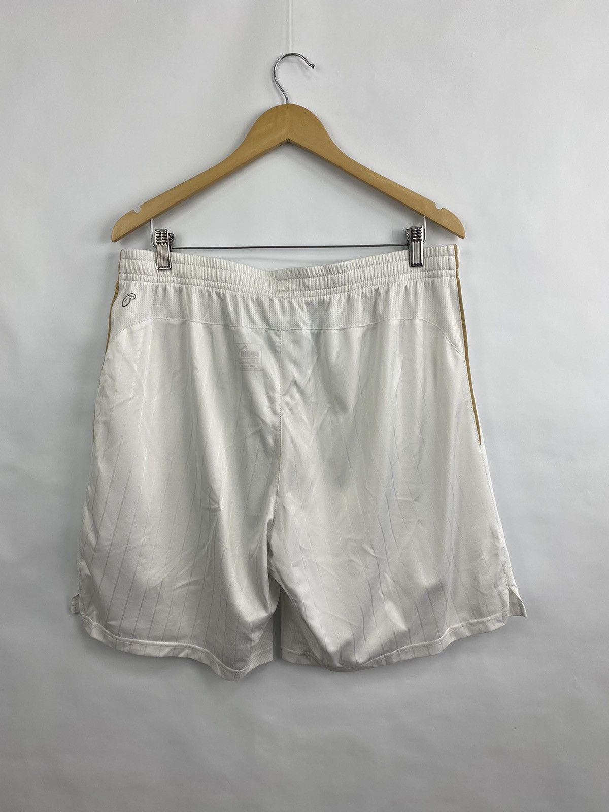 Puma 🇮🇹 Vintage Puma Italy Soccer Jersey shorts retro rare hype Size US 36 / EU 52 - 6 Thumbnail