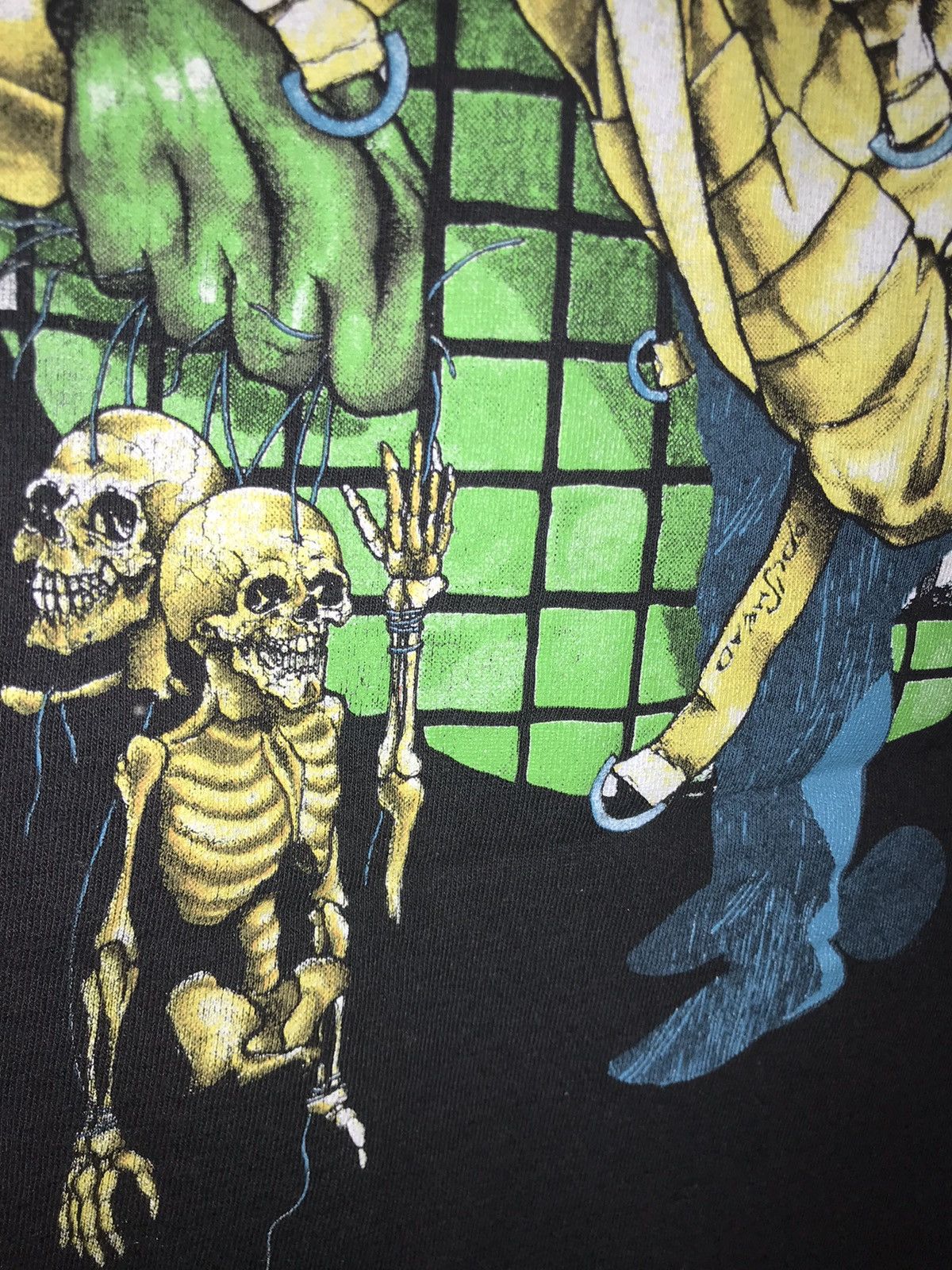 Vintage MOTLEY CRUE SLEEVELESS PUSHEAD TSHIRT XL Size US XL / EU 56 / 4 - 5 Thumbnail