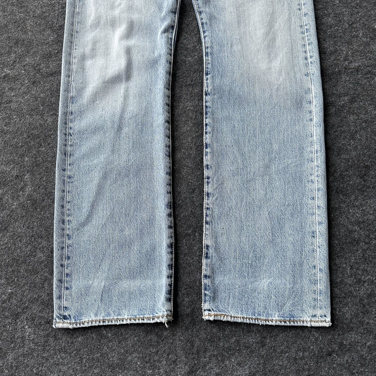 Levi's Levis 501 Distressed Light Blue Denim 32x31 D681 Size US 32 / EU 48 - 4 Thumbnail